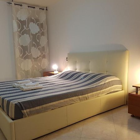 Venezia Star Apartment Chioggia Bagian luar foto
